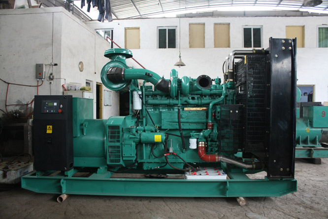 乡城环保无噪音：租用静音发电机组，为环境和耳朵双重保驾护航